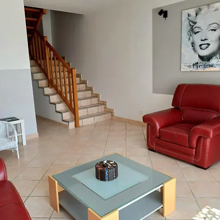 Esterline Hautvillers