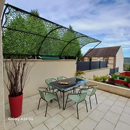 Esterline Hautvillers